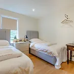 4 Bed In Oc-y039 別荘