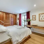 4 Bed In Oc-y039