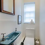 4 Bed In Oc-y039