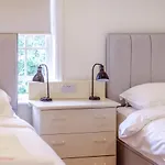 بيت للعطل 4 Bed In Oc-y039